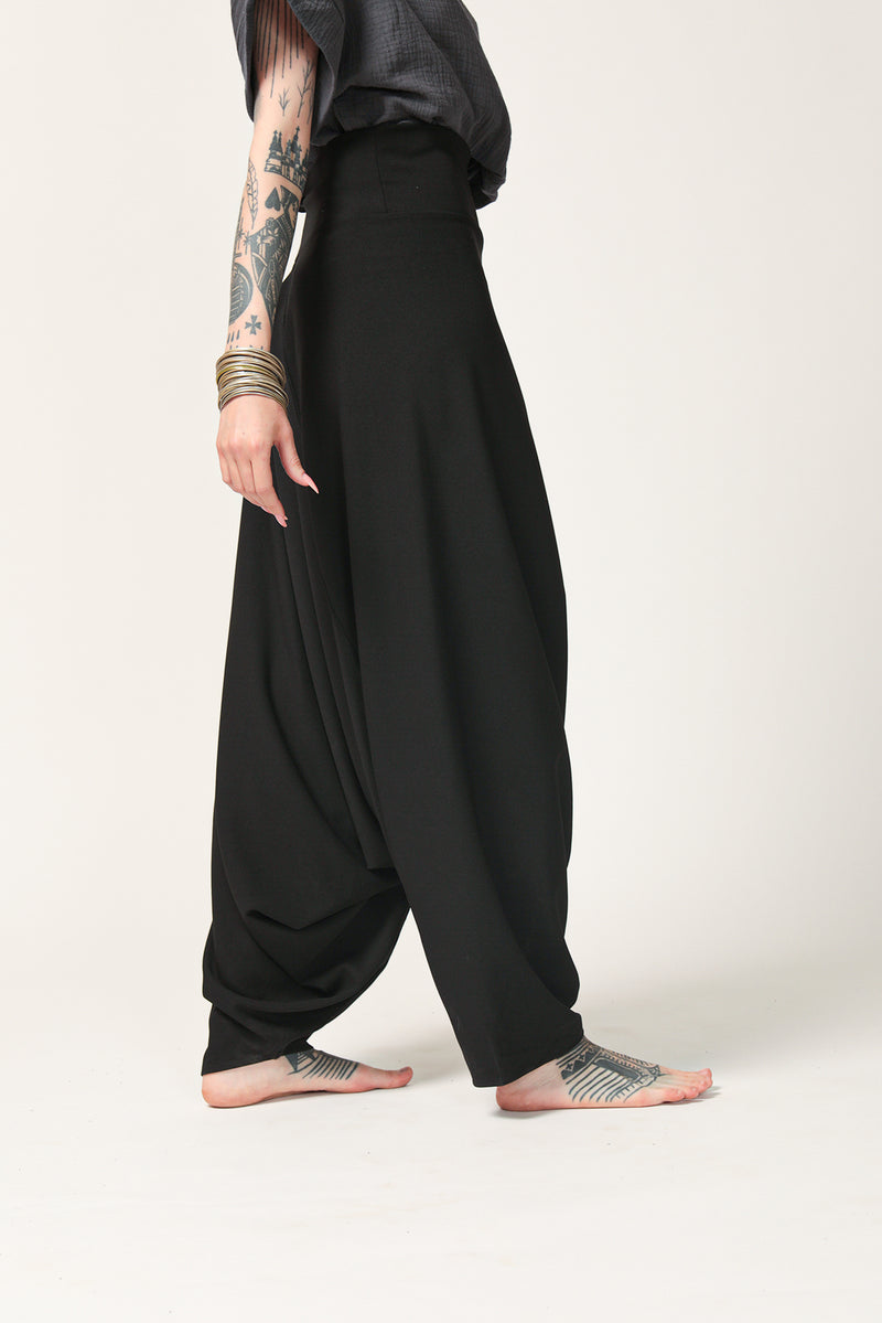 Unisex black cotton saroual, elasticated waist and ankle, Exception Layto