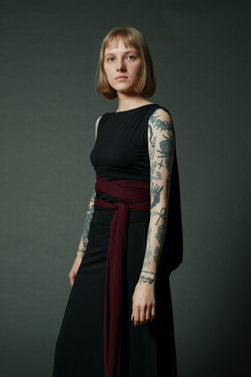 Black Maxi Dress with extra long hoodie Urbanic Tribe by Charu Black Maxi Dress with extra long hoodie Urbanic Tribe by Charu